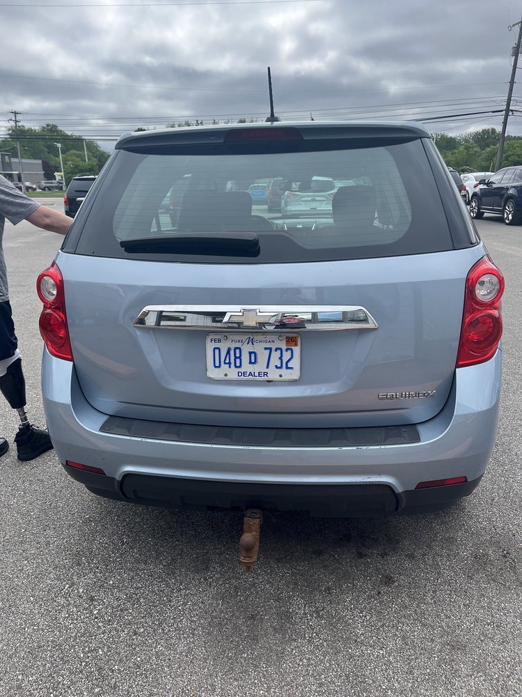 CAR & CREDIT Updated September 2024 906 S Euclid Ave, Bay City, Michigan Car Dealers