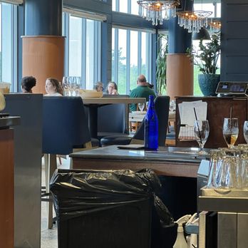 Mission Beach House - Breakfast & Brunch Near Me - Revere, Massachusetts