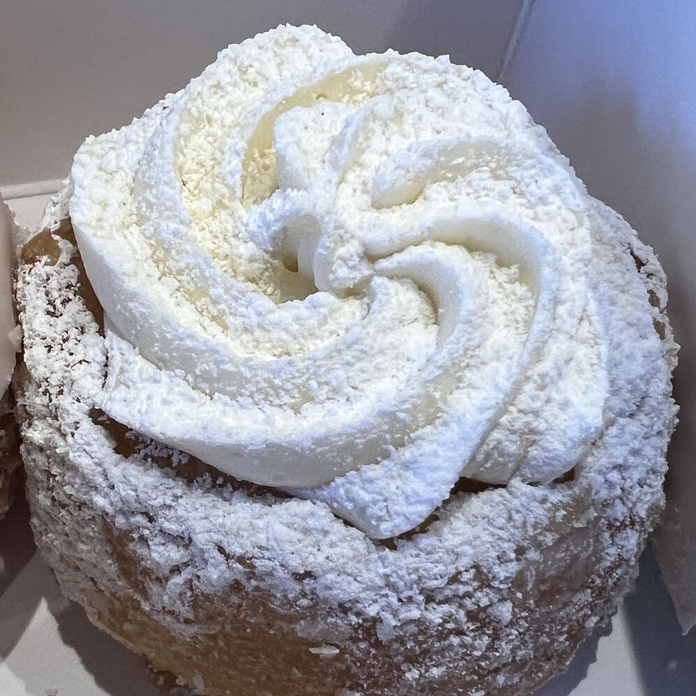 Five Daughters Bakery - 10/21/24 FYI, vanilla crème - Bakeries Near Me - Nashville, Tennessee Five Daughters Bakery - 10/21/24 FYI, vanilla crème - Bakeries Near Me - Nashville, Tennessee