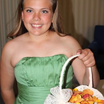 Log Cabin Florist - Flower girl basket and petals - Florists Near Me - Bakersfield, California Log Cabin Florist - Flower girl basket and petals - Florists Near Me - Bakersfield, California