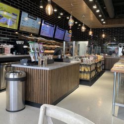 Rise'n Roll Bakery