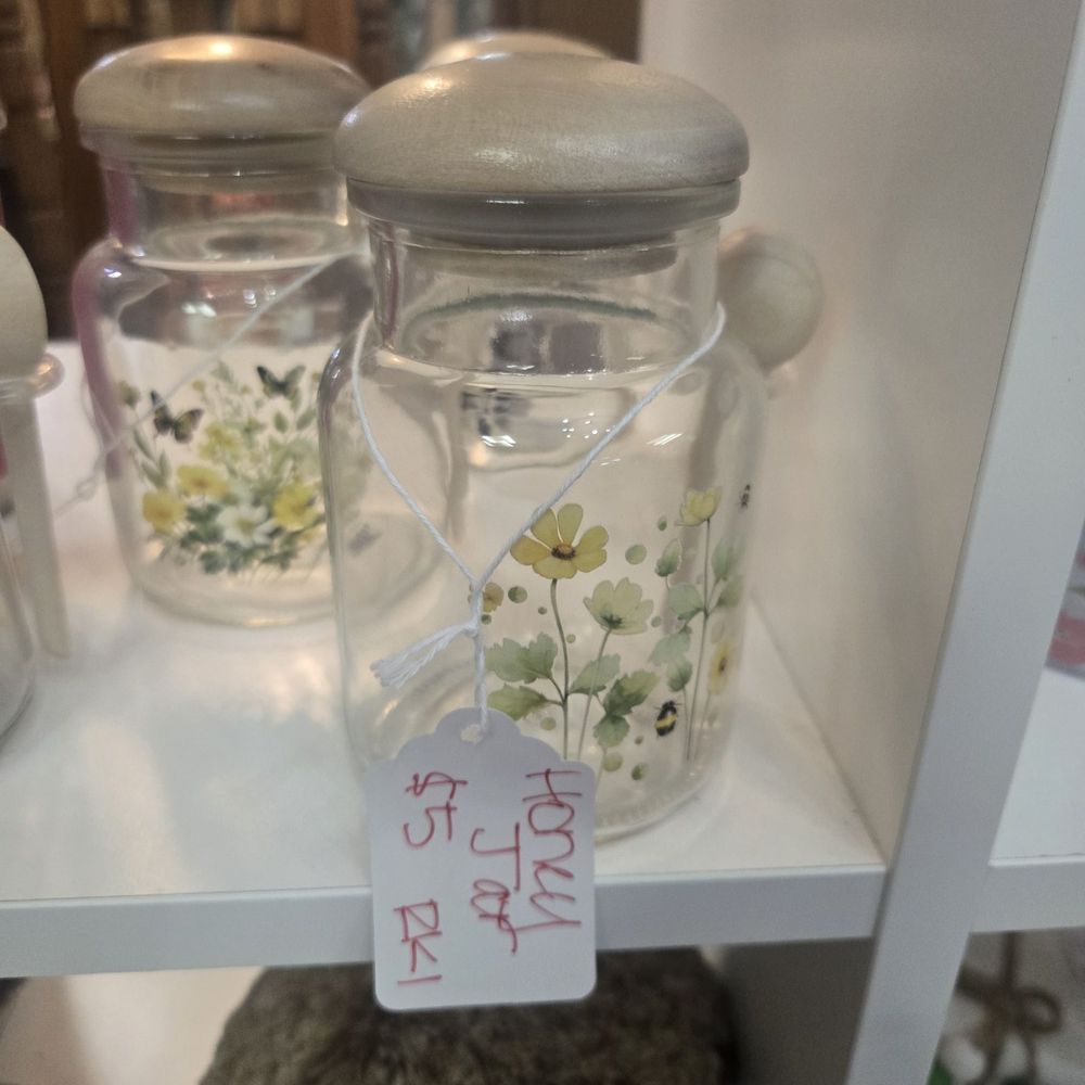 Evenbrooke Marketplace - Honey pot - Antiques Near Me - Lexington, North Carolina