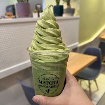 Matcha Cafe Maiko - Matcha Latte Float - Desserts Near Me - Centreville, Virginia Matcha Cafe Maiko - Matcha Latte Float - Desserts Near Me - Centreville, Virginia