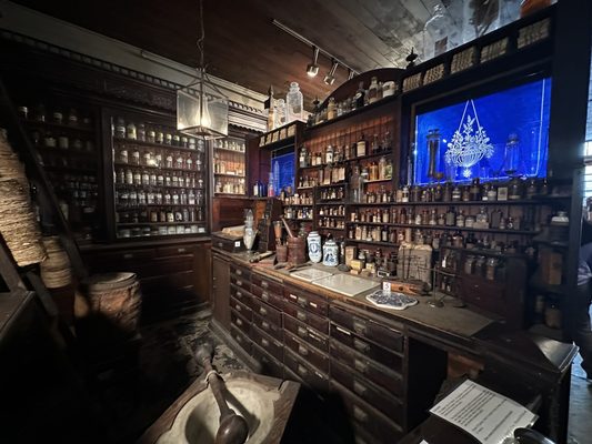 New Orleans Pharmacy Museum by null