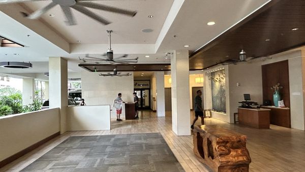 Hyatt Place Waikiki Beach by null