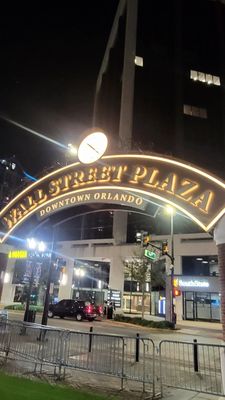 Wall Street Plaza by null