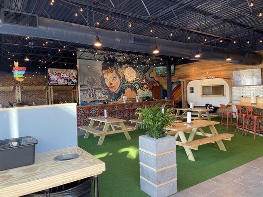 BANDITO Food Park + Cantina by null