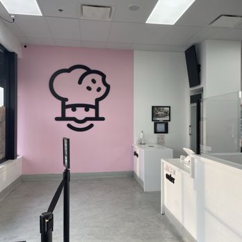 Crumbl - Brickyard - Bakeries Near Me - Chicago, Illinois