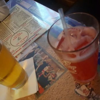 Capogna's Dugout - Strawberry syrup and supposed to.be vodka... Thanks for the syrup -_- - Pizza Near Me - Clearwater, Florida
