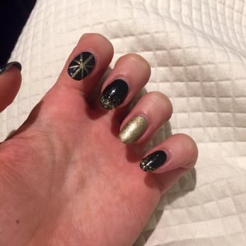 Modern Nails - 2 weeks later & my NYE gel nails still look great! - Nail Salons Near Me - Santa Monica, California Modern Nails - 2 weeks later & my NYE gel nails still look great! - Nail Salons Near Me - Santa Monica, California