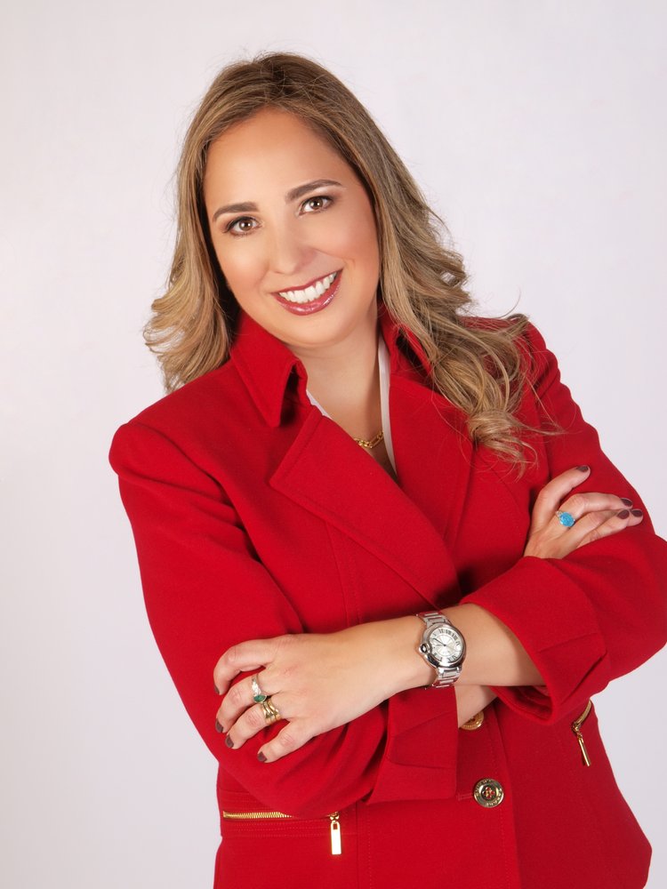 Gomez Uzcategui Law Office - immigration attorney in Miami, FL