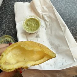 69 el delicioso - Colombian Queso Empanada