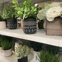 Ross Dress for Less - Flowers,decorations