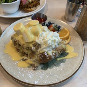 Lady Marmalade - Banana bread pudding - Breakfast & Brunch Near Me - Toronto, Ontario
