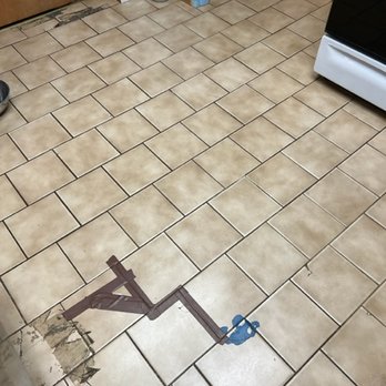 D and D Home Repair - Kitchen floor BEFORE - General Contractors Near Me D and D Home Repair - Kitchen floor BEFORE - General Contractors Near Me