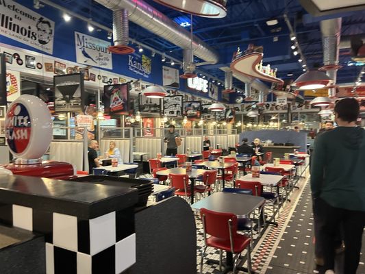 Portillo's Springfield by null