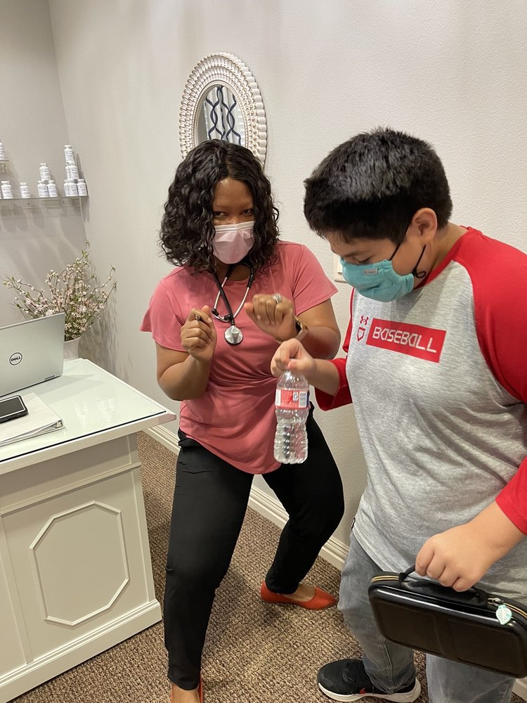 COMPLETE HEALTH AT GREEN OAKS Weight Loss Centers 4204 SW Green