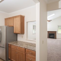 Oak Brook Commons Luxury Apartments