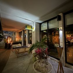 Bar Hana