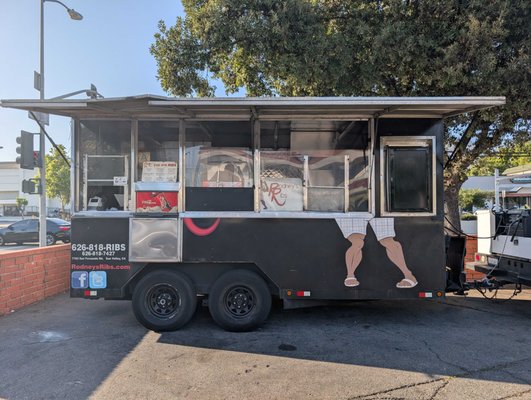 Rodney's Ribs Food Truck by null