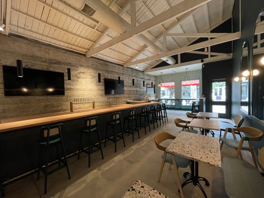 Erosion Tap House: Winery & Brewery by null