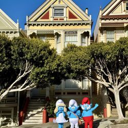 Painted Ladies - Smurfs were taking pictures with Painted Ladies