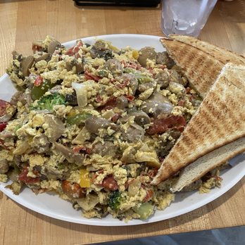 Candy's Diner - Original frittata with Italian toast - Cafes Near Me - Syracuse, New York Candy's Diner - Original frittata with Italian toast - Cafes Near Me - Syracuse, New York