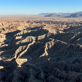 Font's Point Vista - Gorgeous at sunrise and sunset due to the natural fissures - Hiking Near Me - Borrego Springs, California Font's Point Vista - Gorgeous at sunrise and sunset due to the natural fissures - Hiking Near Me - Borrego Springs, California