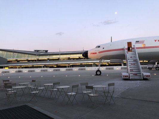 Connie Cocktail Lounge by null