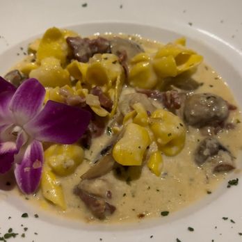 Enzo's - Pizza Near Me - Bonita Springs, Florida Enzo's - Pizza Near Me - Bonita Springs, Florida
