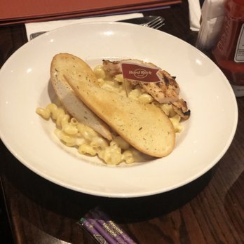 Hard Rock Cafe - Burgers Near Me - Honolulu, Hawaii