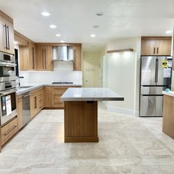 Sticks & Stones Cabinets & Granite - Remodeled new kitchen