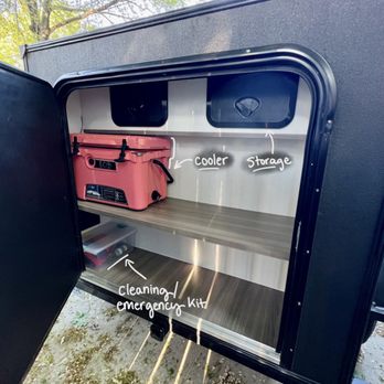 Tiny Camper MI - RV Rental Near Me