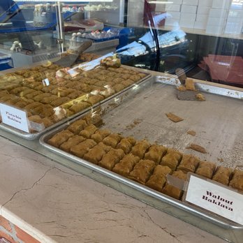Baklovah Bakery - Desserts Near Me - San Antonio, Texas