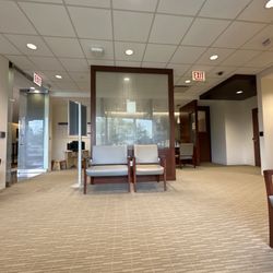 Northwestern Medicine Immediate Care - Glenview - Waiting area