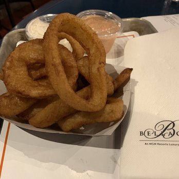 Snacks At The Bellagio - Onion rings - Cafes Near Me - Las Vegas, Nevada Snacks At The Bellagio - Onion rings - Cafes Near Me - Las Vegas, Nevada