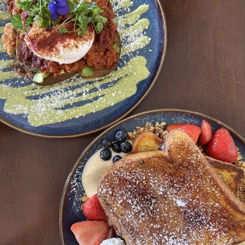 8th Haus Cafe - Crème Brûlée French Toast & Chorizo Avocado Toast (No Hot Cheetos) - Breakfast & Brunch Near Me - Anaheim, California 8th Haus Cafe - Crème Brûlée French Toast & Chorizo Avocado Toast (No Hot Cheetos) - Breakfast & Brunch Near Me - Anaheim, California