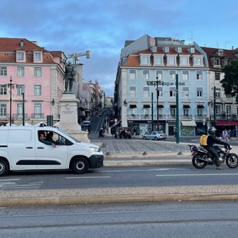 LX - Boutique Hotel - Across the street view - Hotels Near Me - Lisbon, 11