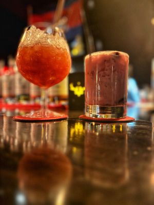 Skaalvenn Distillery & Cocktail Lounge by null