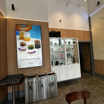 Lumiere Cafe - Inside - Coffee & Tea Near Me - Vancouver, British Columbia
