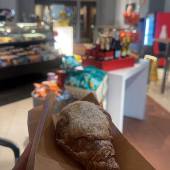 Lavazza Espression - Coffee & Tea Near Me - Chicago, Illinois