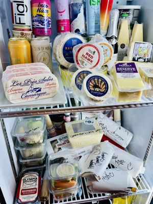 Hela Provisions by null