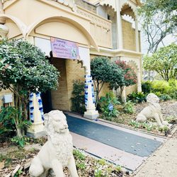 Kalachandji's - Entrance