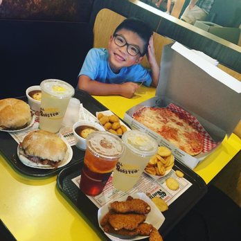 Roll-N-Roaster - American Near Me - Brooklyn, New York