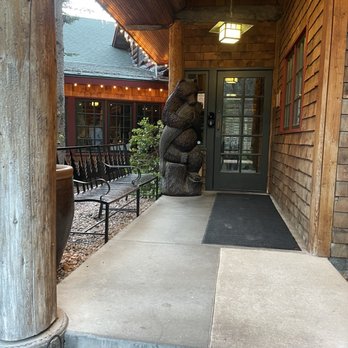 Log Haven - Front of restaurant faces the mountains - New American Near Me - Salt Lake City, Utah Log Haven - Front of restaurant faces the mountains - New American Near Me - Salt Lake City, Utah