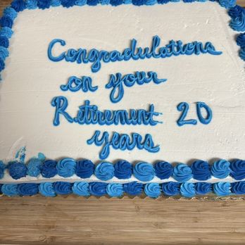 Safeway - Ordered a custom cake from Safeway 72nd bakery! stupid enough not the check their work CONGRATULATIONS was spelled wrong! - Grocery Near Me - Tacoma, Washington