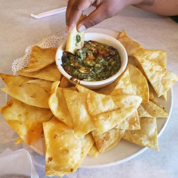 Love's Seafood & Steaks - Seafood Near Me - Savannah, Georgia