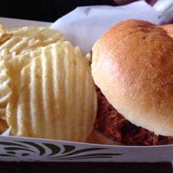 Ard's Farm - Pulled pork BBQ sandwich
