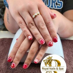 Royal Nails & Spa