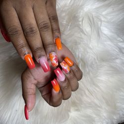 Eagle Nails